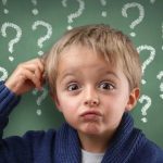 وقتی کودک سؤال می‌پرسد، چگونه پاسخ دهیم؟ + هفت روش کاربردی