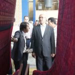 استاندار کرمانشاه: زنجیره تولید فرش در دل استان کامل شود