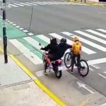 ببینید | لحظه خنثی‌سازی سرقت تلفن همراه وسط خیابان توسط گردشگر روس