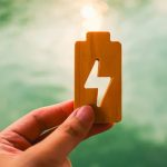 گامی به سوی باتری‌های ارزان‌تر: رمزگشایی از مکانیسم ذخیره‌سازی سدیم در کربن