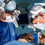 معاون سابق وزیر دادگستری: اینکه برخی پزشکان به شکل دکان‌داری در فضای مجازی تصاویر بیماران را منتشر می‌کنند، غیراخلاقی و قابل تعقیب است، مسئولیت انتظامی و کیفری هم دارد