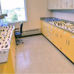 تجهیز پژوهشکده علوم زمین به آزمایشگاه مطالعات تغییر اقلیم و بررسی مغزه‌های رسوبی