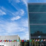 حاشیه‌ای بر دبیرکلی سازمان ملل یا سازمان علل